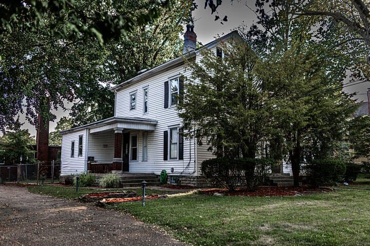 Mt Healthy Is Haunted: 90-Minute Walking Ghost Tour from Cincinnati photo 3