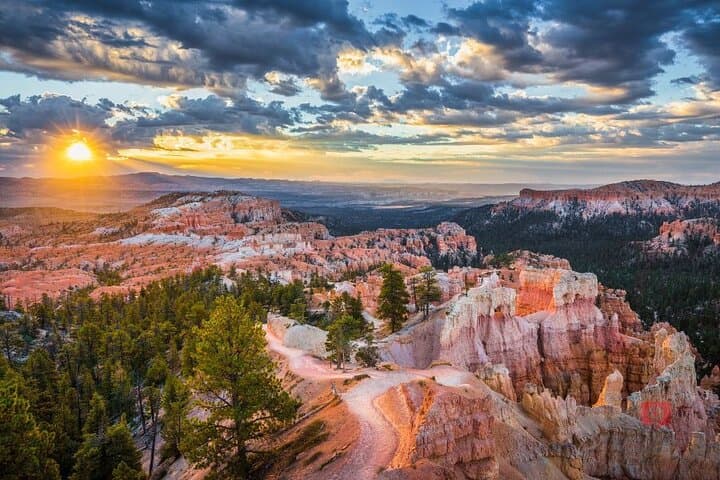 Self-Guided Audio Driving Tour: Zion and Bryce Canyon National Parks photo 6
