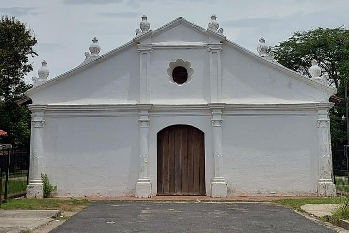 Liberia Walking Tour & Tree Planting: Culture, Coffee and Conservation in Guanacaste photo 2