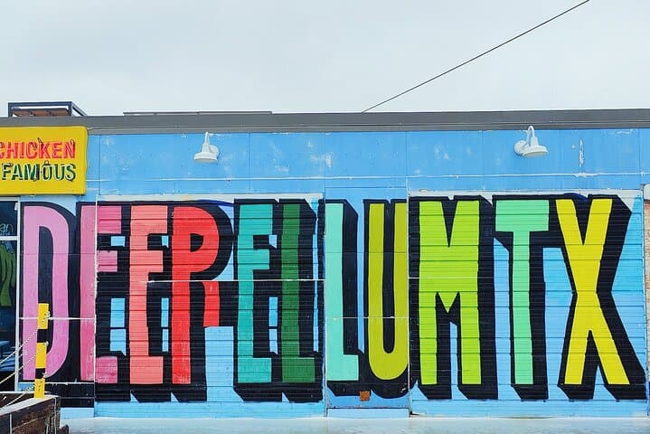 Deep Ellum Escape Room: Self-Guided Outdoor Puzzle Adventure in Dallas photo 2