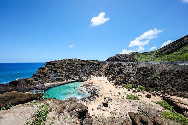Discover Oahu's Iconic Circle Island Tour photo 2