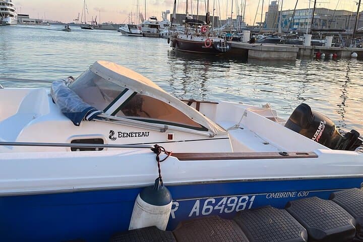 Barcelona Yacht Charter on a 2005 Beneteau Ombrine 630