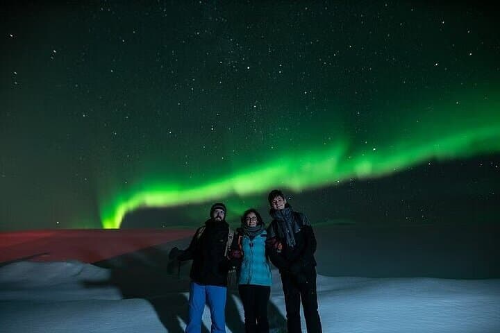 Small-Group Northern Lights Tour from Reykjavik — Aurora Chase at 9:30 pm photo 3