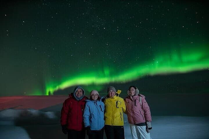 Small-Group Northern Lights Tour from Reykjavik — Aurora Chase at 9:30 pm photo 6
