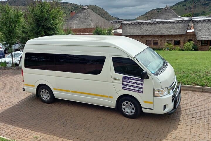 Private Minivan Shuttle from O.R. Tambo (JNB) to Sandton — Private Airport Transfer