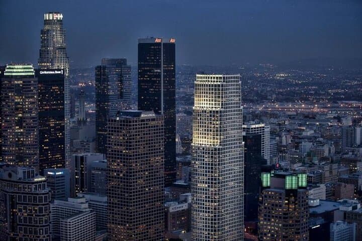 Sunset Helicopter Tour Over Los Angeles: 1-Hour Private Romantic Flight photo 6