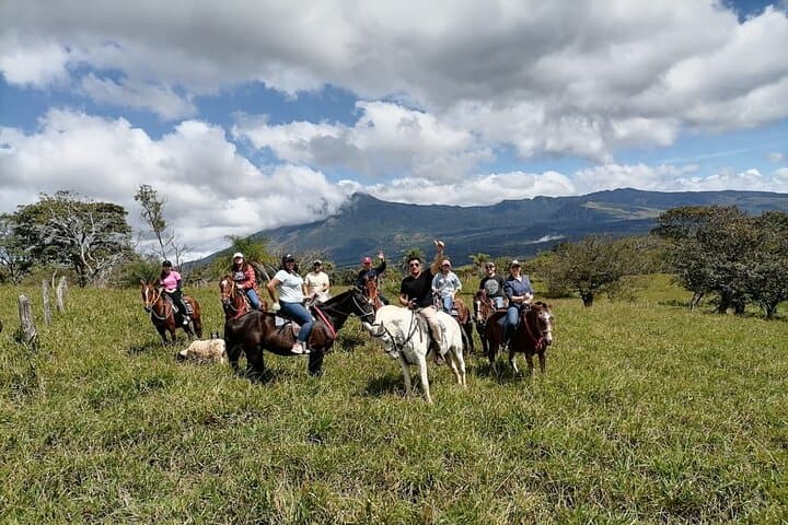 Guanacaste Full-Day Adventure: Miravalles Volcano, Llano del Cortés & Hot Springs photo 4