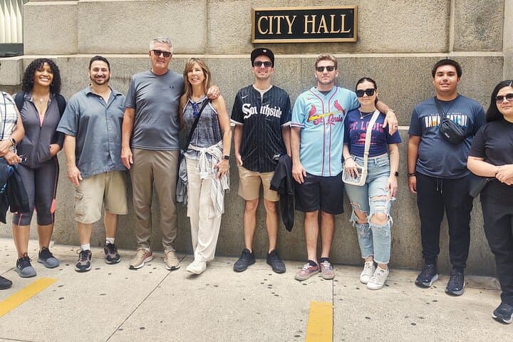 Explore Downtown Chicago's Iconic TV and Movie Filming Locations photo 5