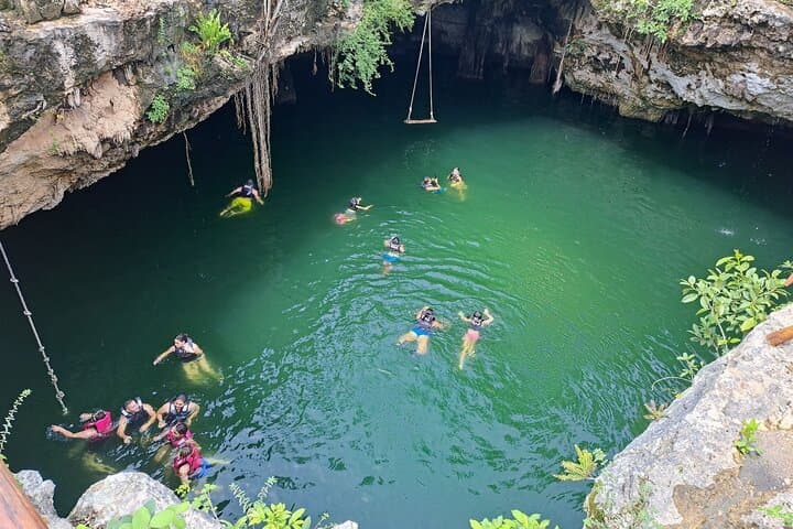Cenote Circuit and Kaan Luum Lagoon Day Trip from Cancún photo 6