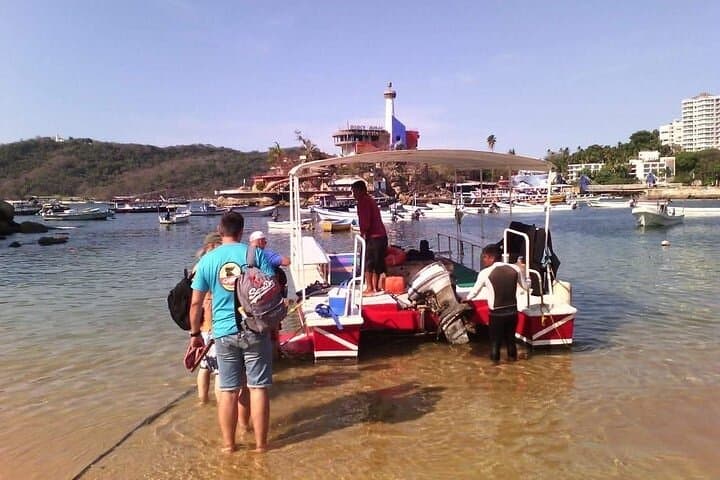 La Roqueta Island Beginner Scuba: Half-Day Dive & Acapulco City Tour photo 6