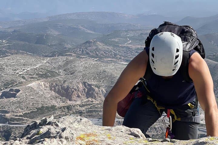 Climb and Rappel Peña de Bernal: Beginner Rock-Climbing Adventure in Querétaro photo 5