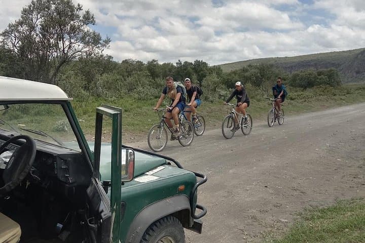 Explore Hell's Gate National Park and Lake Naivasha: A Day Trip Adventure from Nairobi photo 1