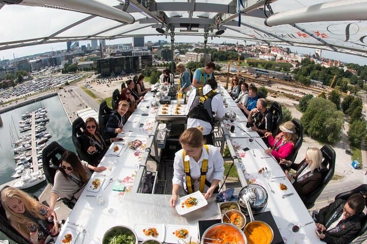 Dubai Night City Tour with Dinner in the Sky — Private Evening Experience