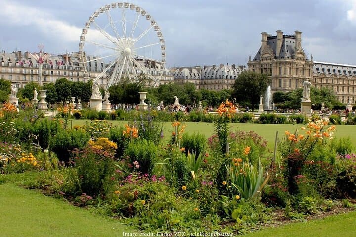 Private Half-Day Paris Highlights Walking Tour: Notre-Dame, Sainte-Chapelle & Latin Quarter photo 3