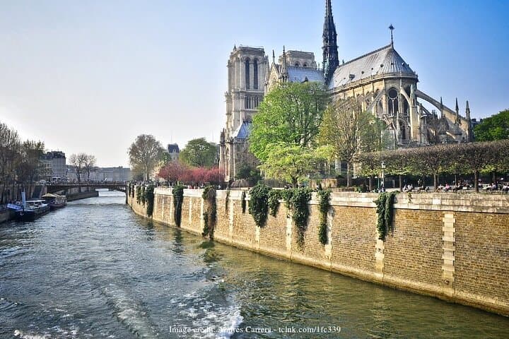 Private Half-Day Paris Highlights Walking Tour: Notre-Dame, Sainte-Chapelle & Latin Quarter photo 6