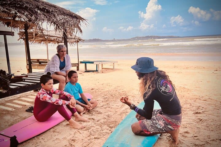 Learn to Surf in Weligama: Ride a Wave Surf School Experience photo 3