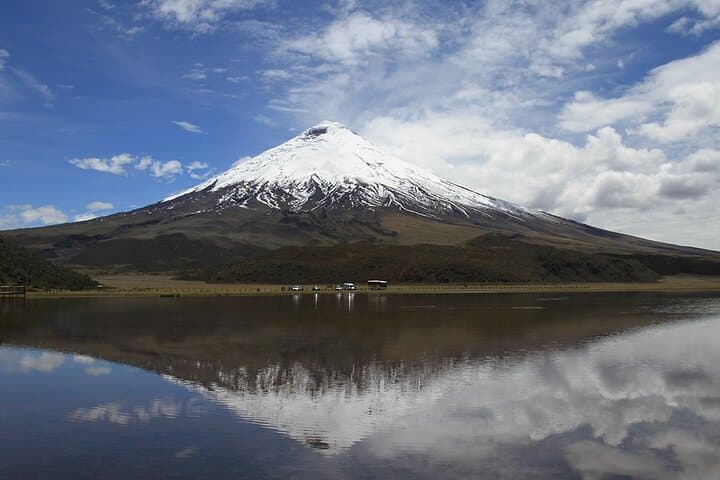 Ecuador Highlands Explorer: Quilotoa, Baños Biking & Cotopaxi photo 2