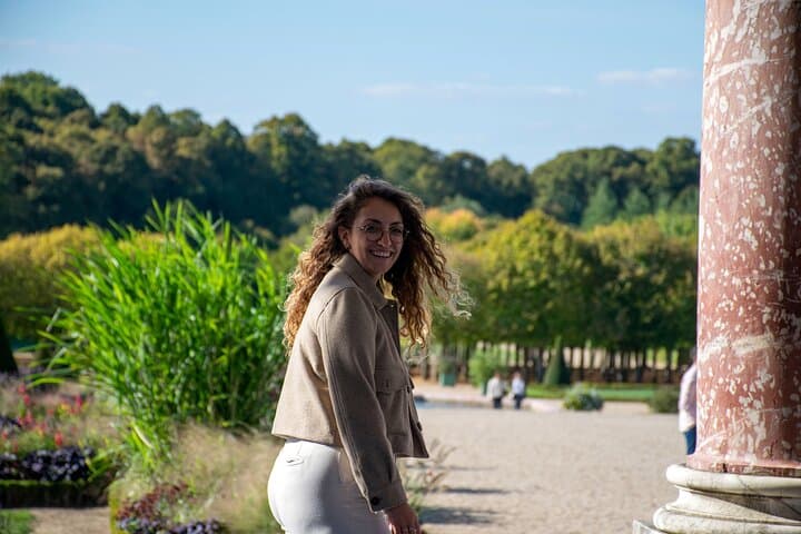 Private Paris to Versailles Royal Day Trip with Guide and Transport photo 4