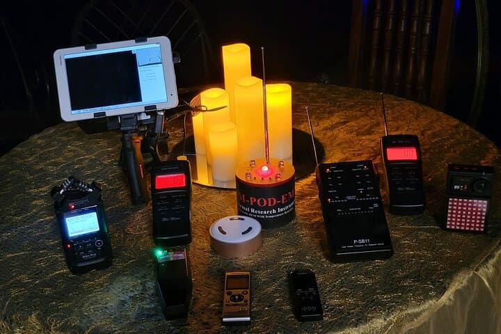 French Quarter Ghost Hunt: Hands-On Paranormal Investigation in New Orleans photo 4