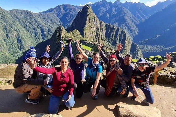 Cusco Magical Tour: 9-Day Machu Picchu, Sacred Valley & Vinicunca Adventure