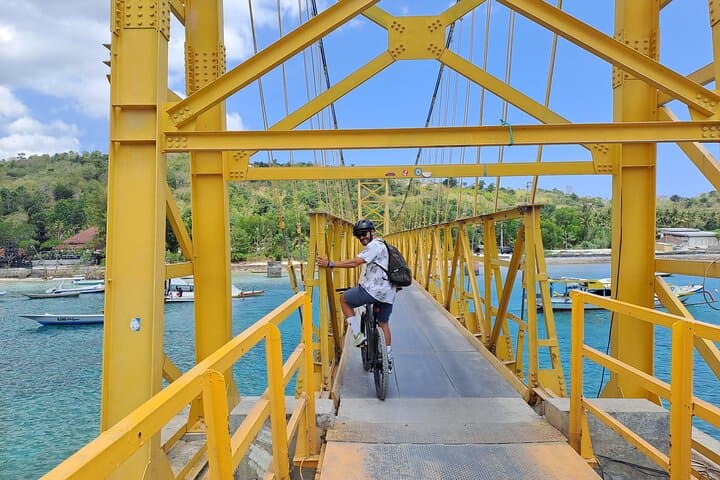 Electric Bike Tour of Nusa Lembongan: Devil's Tear, Mangroves & Yellow Bridge photo 2