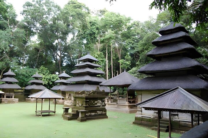 Bali Water Sports and Tanah Lot Sunset Tour - Jet Ski, Parasailing & Temple Visit photo 4