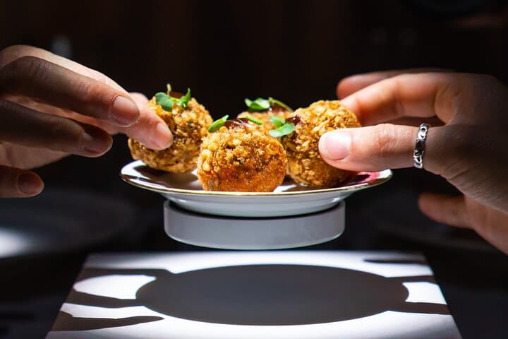 Banquet of Hoshena: Magical Dubai Dining Experience with Private Transfer