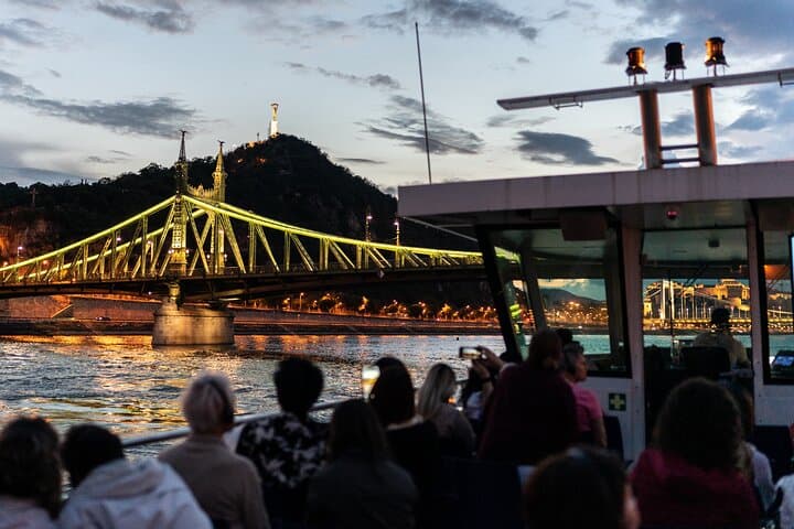 Budapest Danube Night Cruise: 1-Hour Illuminated Sights with Welcome Drink photo 2