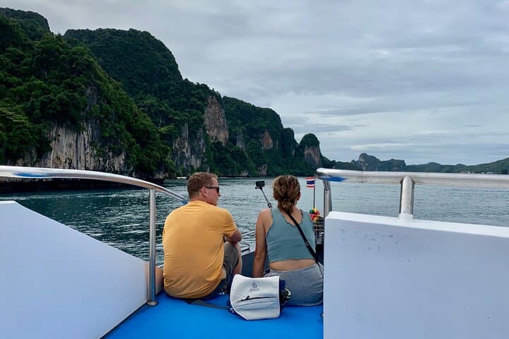 Phi Phi Ferry: Scenic Day Transfer from Phuket to Phi Phi Islands photo 6