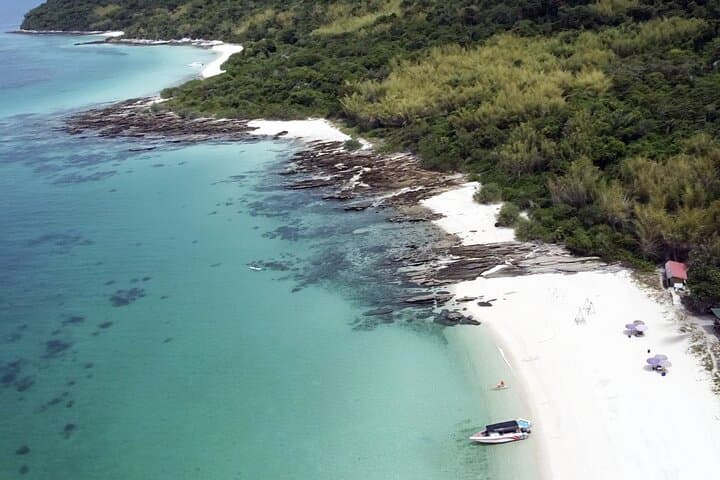 Private Speedboat to Koh Phai: Paddle, Snorkel & Beach Barbecue from Pattaya