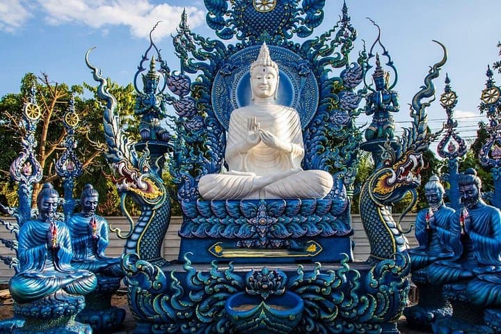 Chiang Rai White Temple, Blue Temple & Hill Tribe Village Day Tour photo 2
