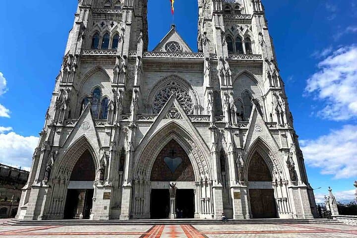 Skip-the-Line Entry to Basilica Voto Nacional Towers, Quito — Panoramic Gothic Views photo 3