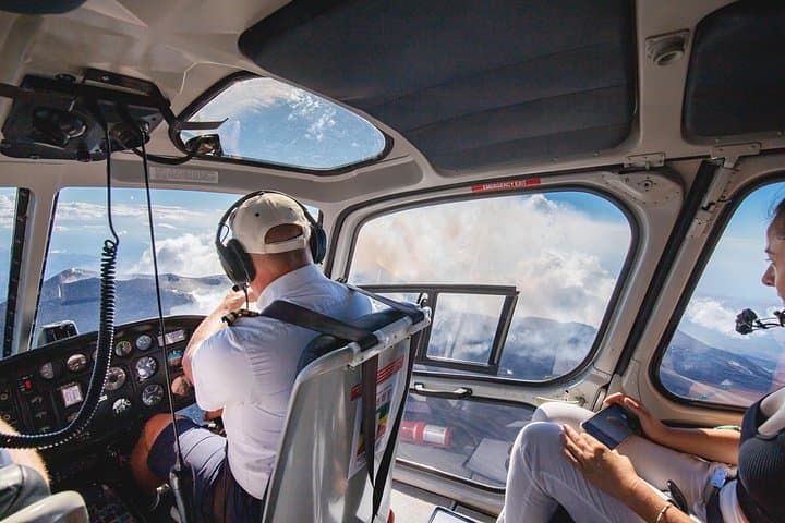 Helicopter Flight Over Mount Etna: 30-Min Aerial Tour from Fiumefreddo photo 3
