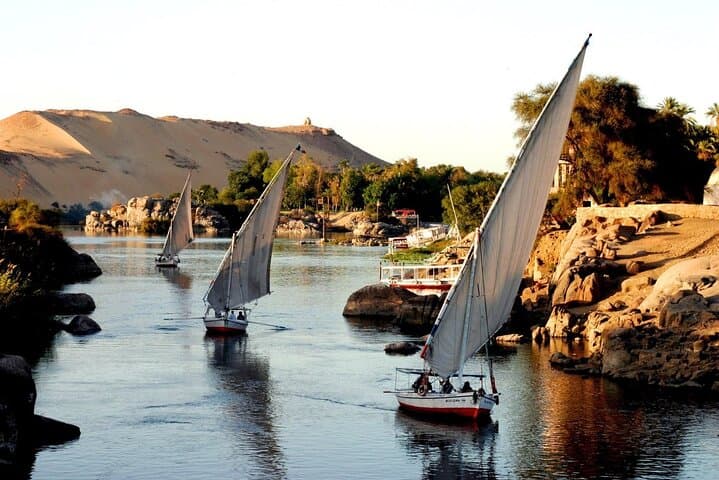 Private 2-Hour Felucca Ride on the Nile in Aswan photo 3