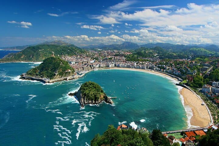Private 2-Day Basque Country Tour: Bilbao & San Sebastián Highlights photo 3