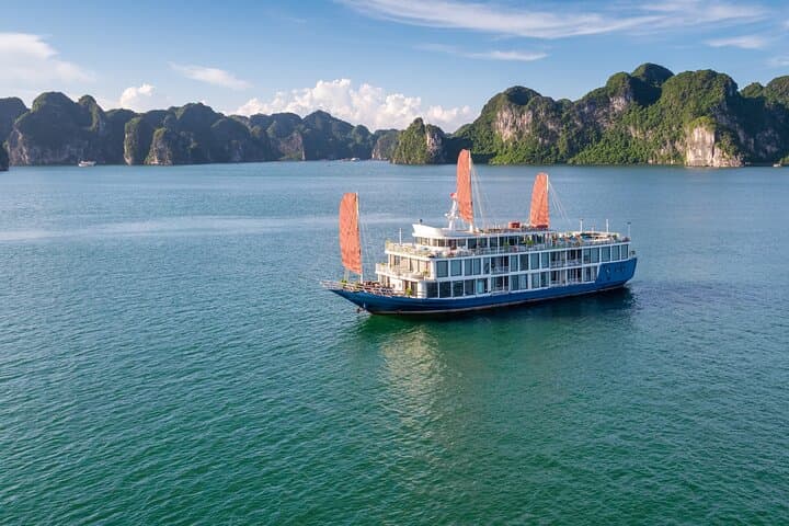 Melody Cruise: 2-Day Halong & Lan Ha Bay Cruise from Hanoi photo 2