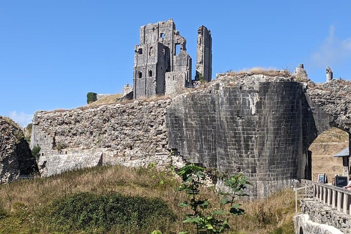 Jurassic Coast Day Trip from Southampton: Corfe Castle, Portland Bill & Durdle Door photo 1