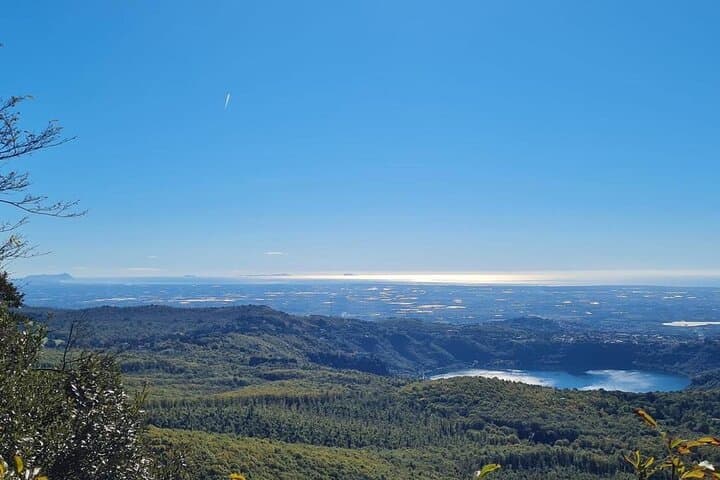 Trekking the Castelli Romani: Guided Hikes from Rome to Ancient Volcanoes photo 6