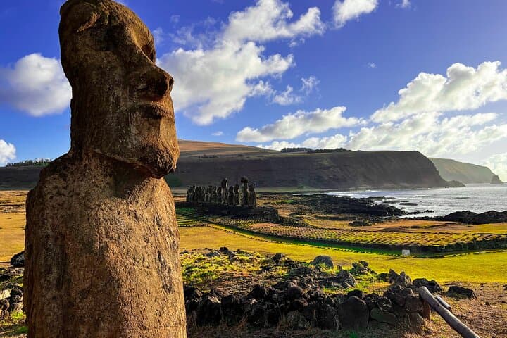 Full-Day Moai Trail Tour — Explore Rapa Nui’s Moai, Volcanic Craters & Coastal Views photo 4