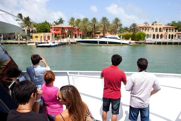 Miami Skylines & Millionaire's Row: 90-Min Biscayne Bay Cruise photo 6