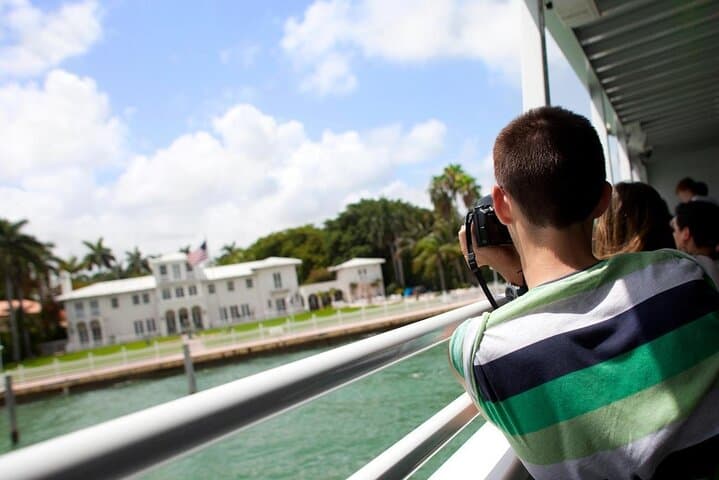 Miami Skylines & Millionaire's Row: 90-Min Biscayne Bay Cruise