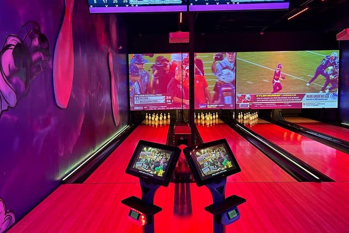 Wynwood Arcade Rush: 1-Hour Unlimited Laser Tag, VR & Bumper Cars in Miami photo 2