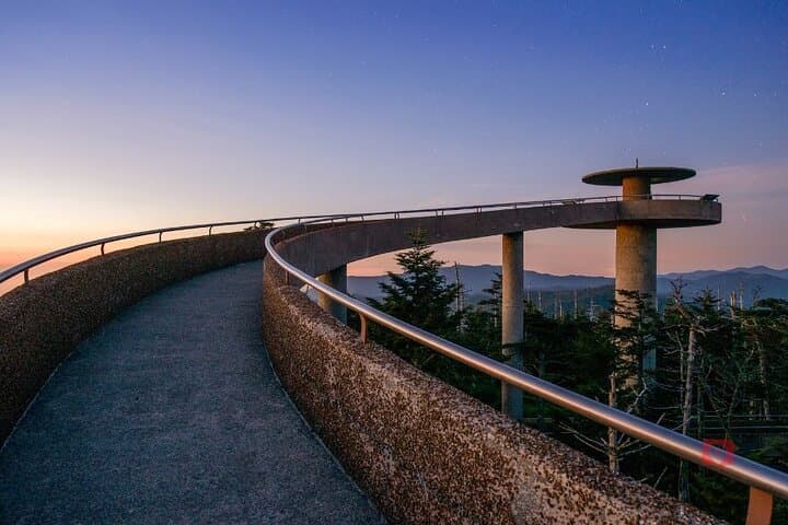 Self-Guided Driving Tour: Great Smoky Mountains Audio Guide (GyPSy Guide) photo 6