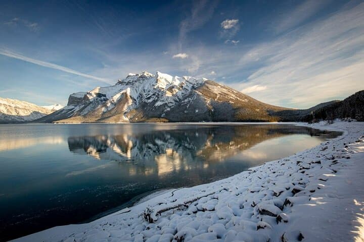 4-Day Winter Rockies Fairmont Experience — Banff, Lake Louise & Icefields Parkway photo 4