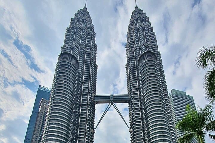 Kuala Lumpur VIP Private Guided Tour: Batu Caves, KL Tower & Cultural Brunch photo 2
