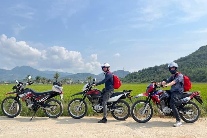 Learn to Ride: Motorbike Lesson in Nha Trang for Vietnam Roads photo 4