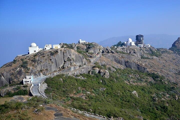 Mount Abu Full-Day Private Sightseeing Tour from Udaipur — Dilwara Temples & Nakki Lake photo 5