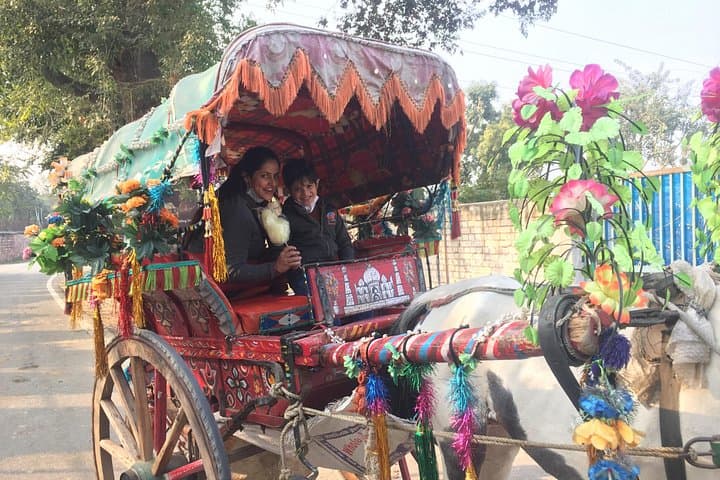 Half-Day Taj Mahal Tour with Clay Chai: Historical Walk & Potter Visit photo 1