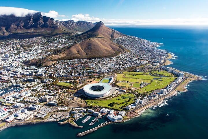 Private Full-Day Cape Town Shore Tour: Table Mountain, Kirstenbosch & Bo-Kaap photo 2