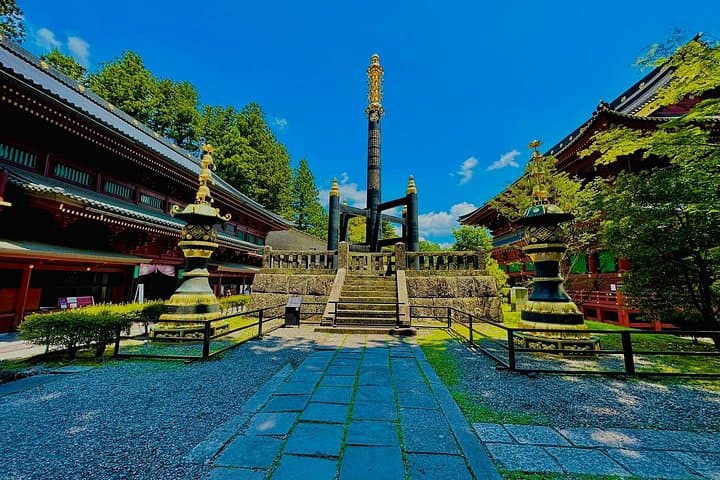 Full-Day VIP Nikko: Toshogu Shrine, Kegon Falls & Lake Chuzenji Private Tour photo 1
